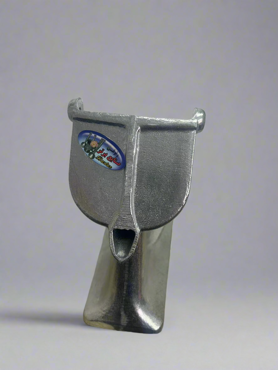 Traditional Metal Hand juicer-(1)